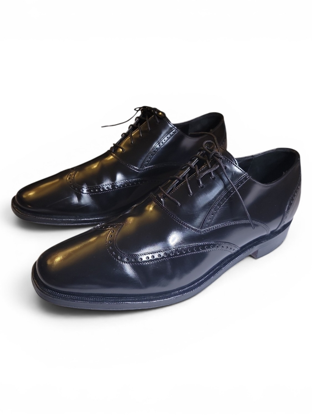 Johnston & Murphy Black Leather Wingtip Derby Shoes, Trampoline Comfort